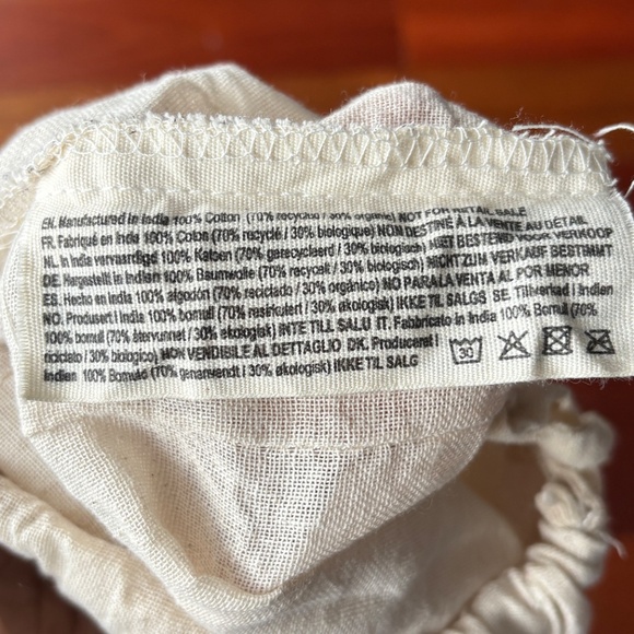 Bundle - Aesop Tote Bag and 5 Pouches - Picture 10 of 13